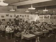 Picture of students sitting in a classroom at Willamette City Elementary School
