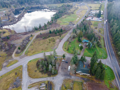 Oakridge Industrial Park Photo 2023